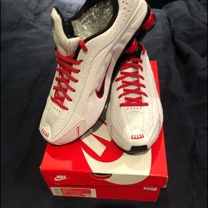 Men’s 11 - Nike Shox R4 Brand New